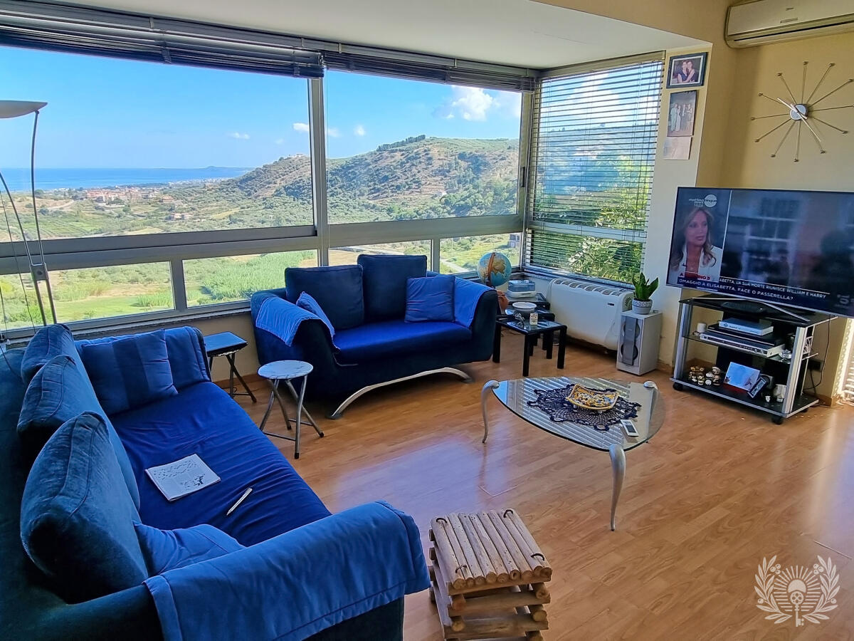 Vista Eolie – Wohnung mit Meerblick